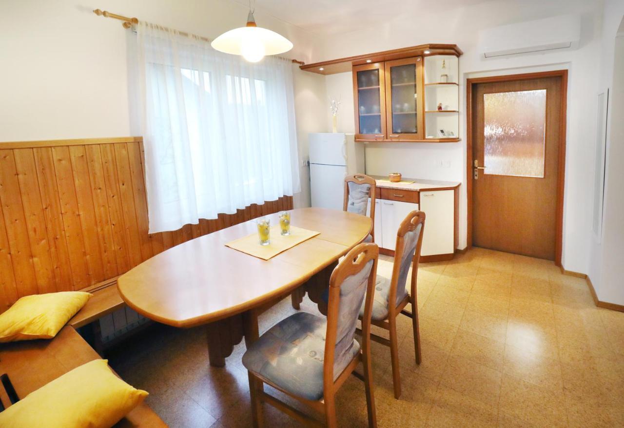 Apartma Vila Zigmund Cerknica Eksteriør bilde