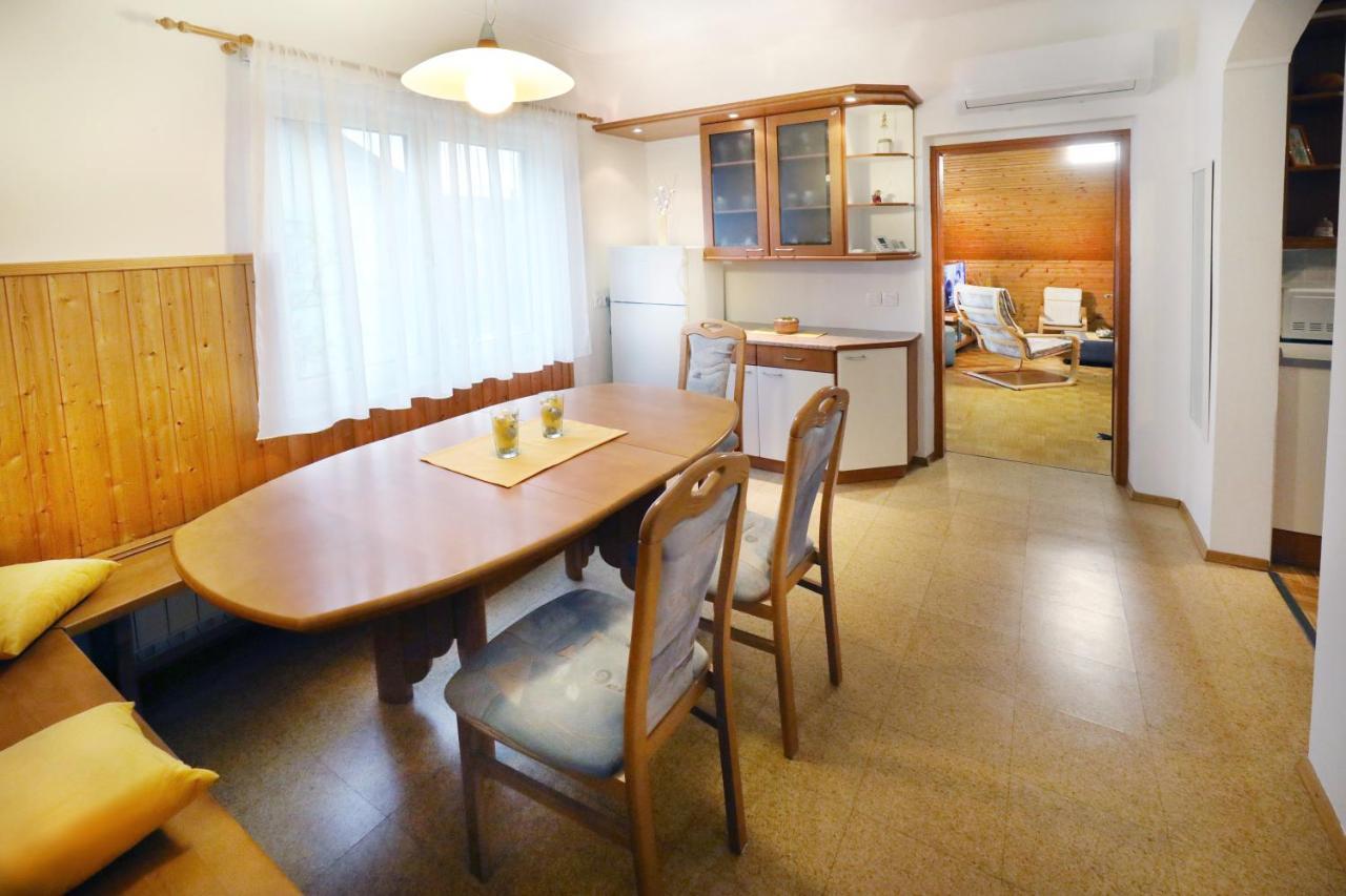 Apartma Vila Zigmund Cerknica Eksteriør bilde